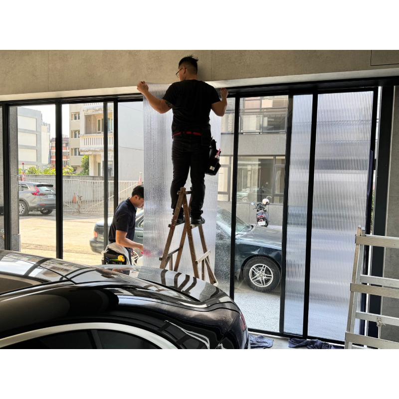 車庫安裝｜貼長虹玻璃膜