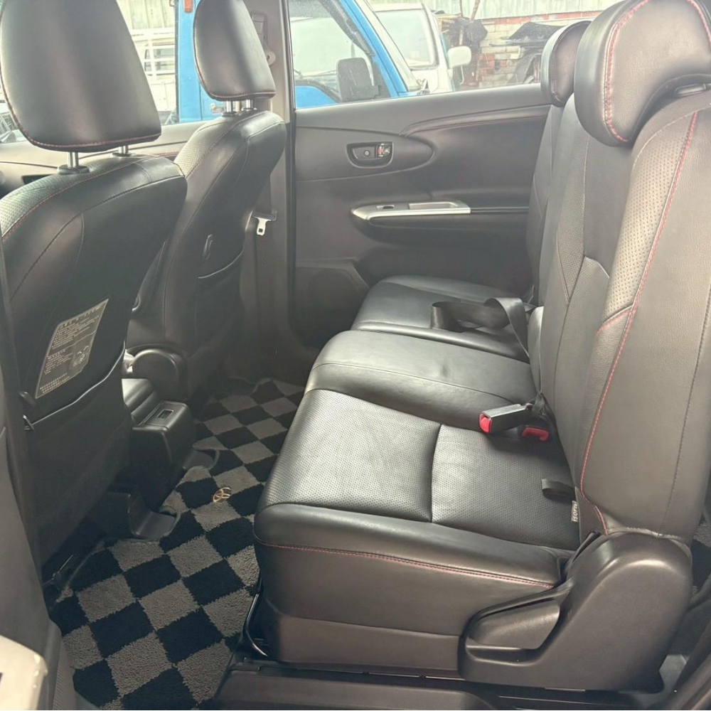 2016 Toyota Wish 2.0
