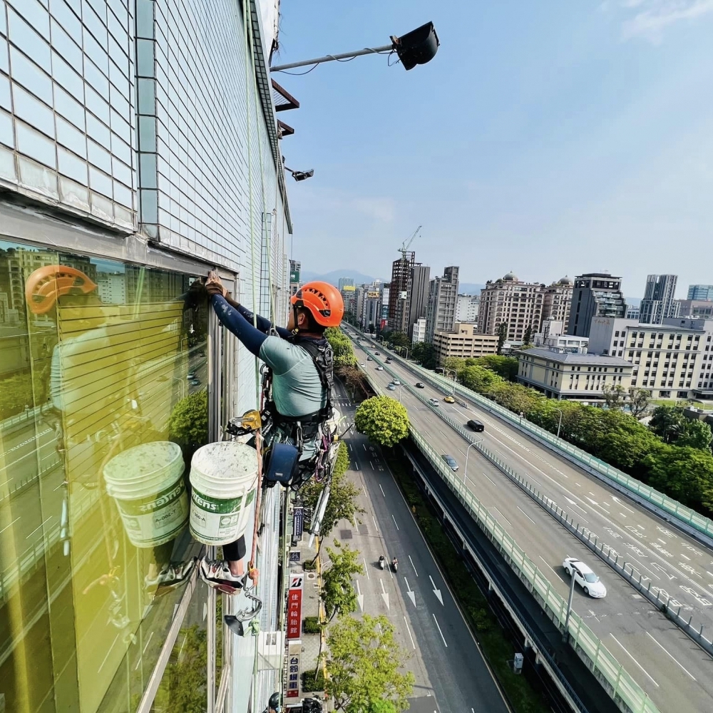 建國北路外牆防水工程