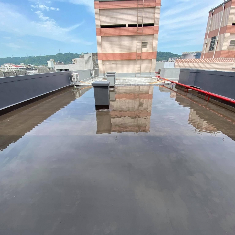 新北市新莊區屋頂防水工程 