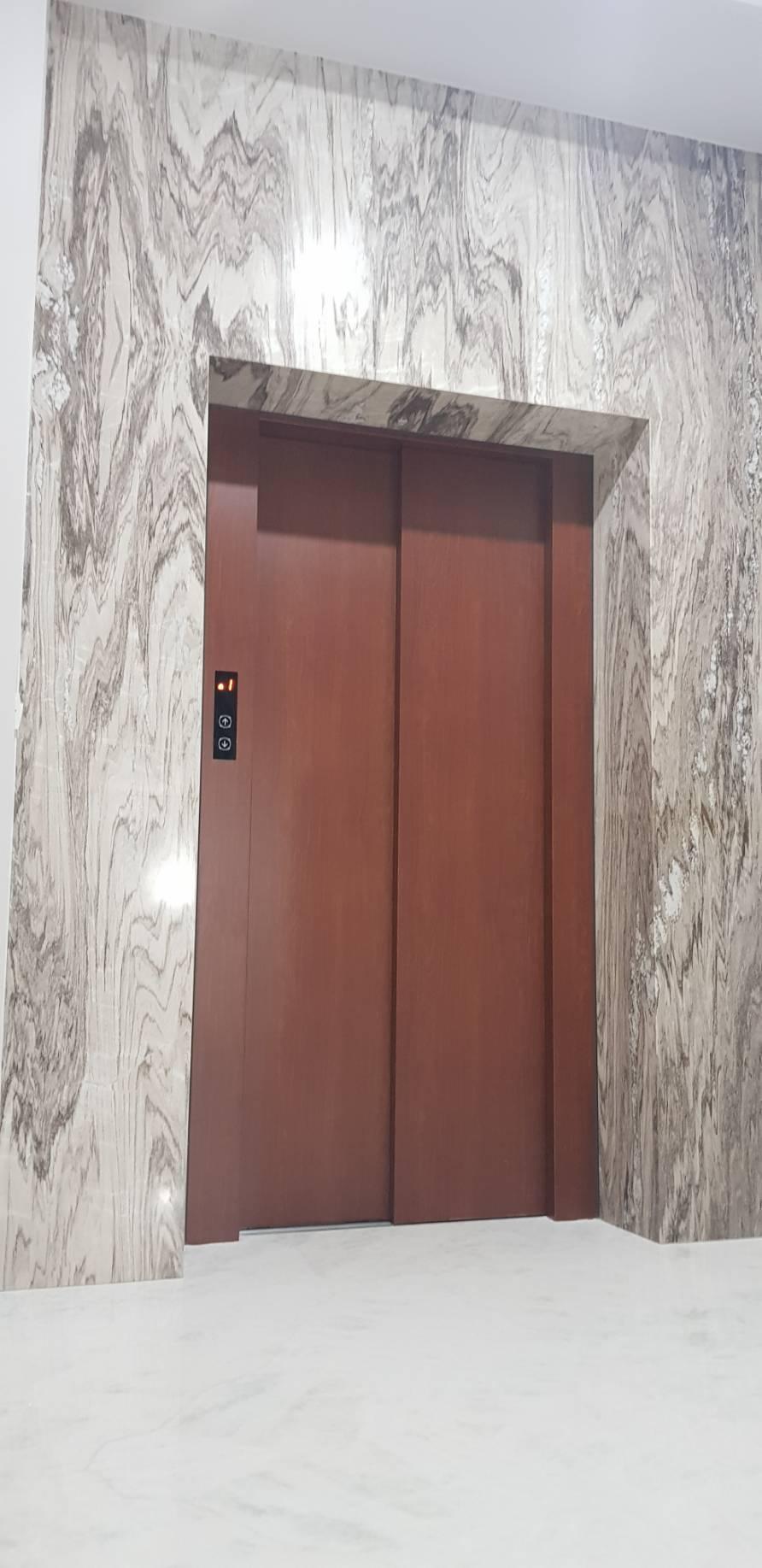 電梯牆 / 外牆