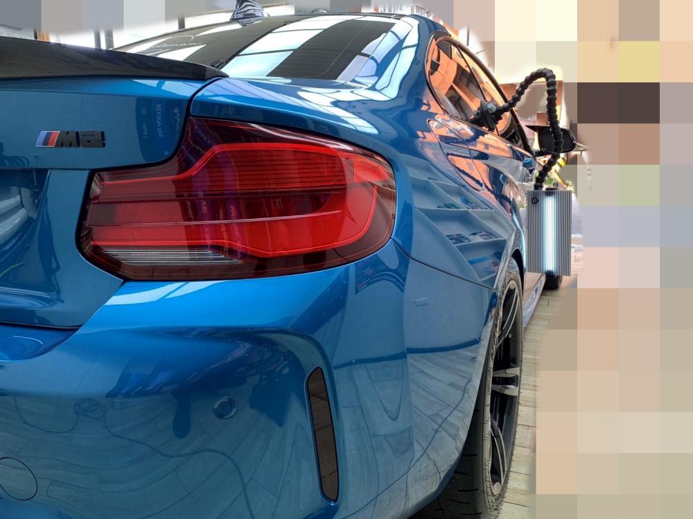 BMW M2 藍  後葉子板修復｜台中汽車凹痕修復｜大里汽車凹痕修復