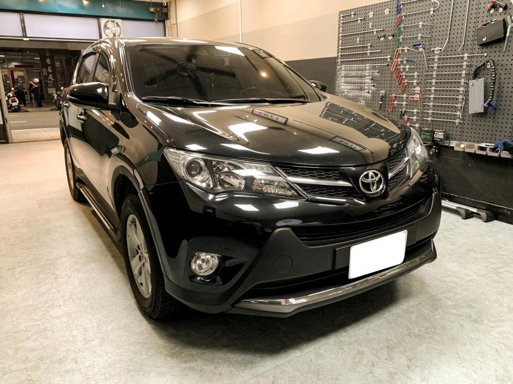 TOYOTA RAV