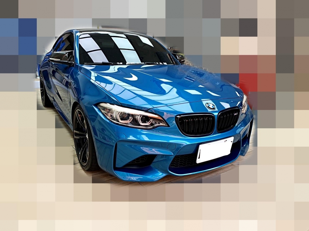 BMW M2 藍 後葉子板凹痕修復