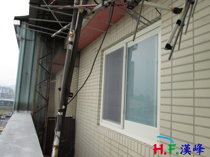 HF漢峰 免拆窗乾式施工16 社子社正街 迫緊式加壓防颱窗