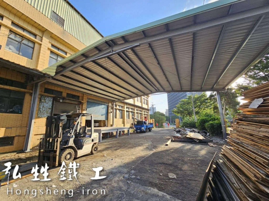 雨遮鋼骨及浪板更換