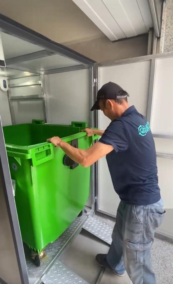 環保自動感應壓縮垃圾儲存機1100L