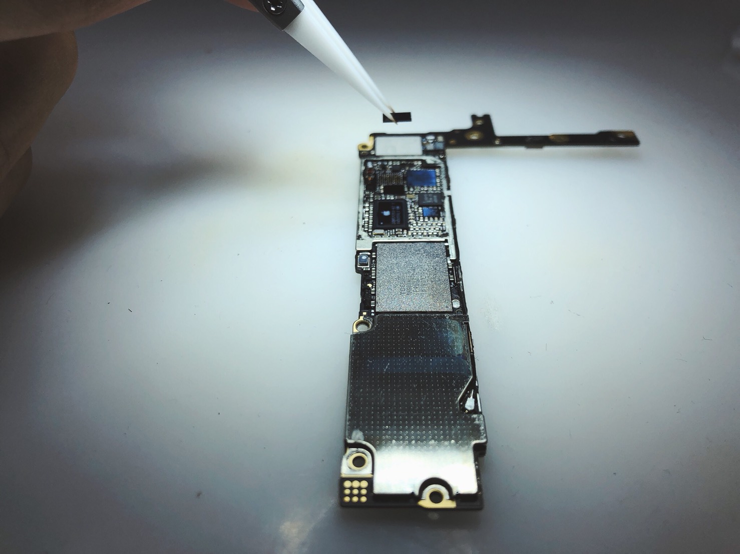 主機板維修-台中iphone維修推薦 主機板維修-台中iphone維修推薦