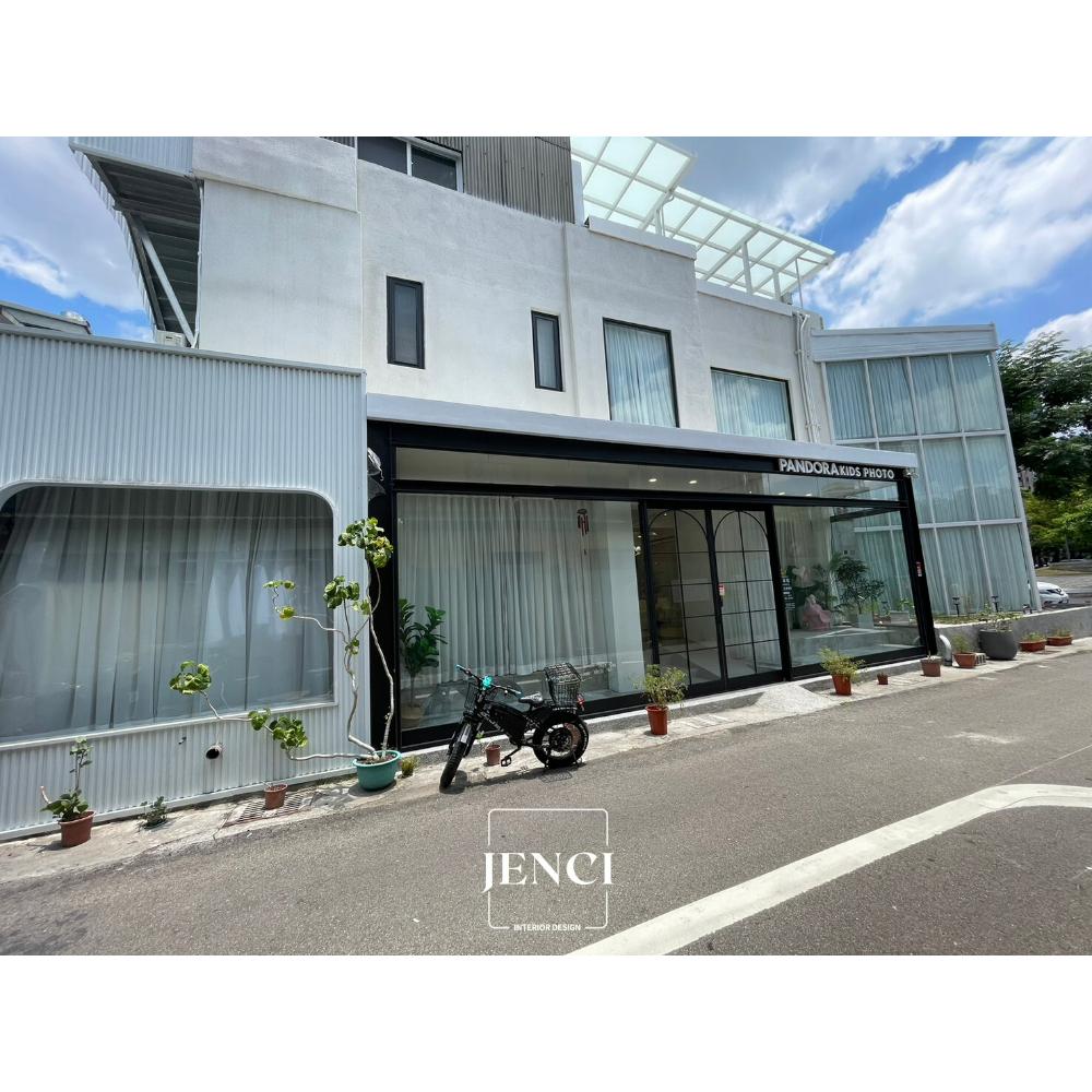 大齡老屋重生計畫《台中專業寶寶攝影門市》