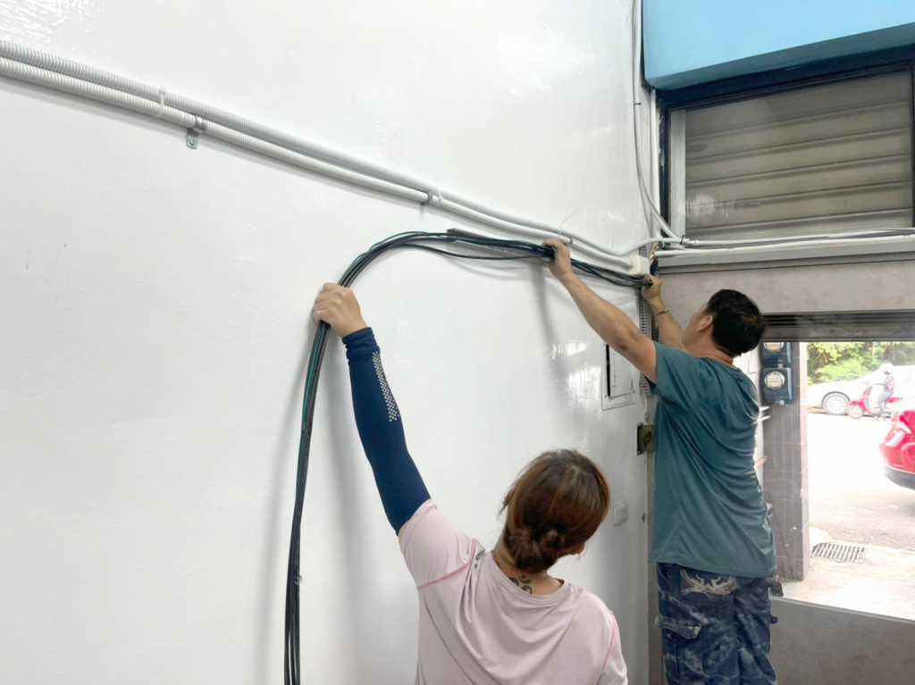 充電機櫃控制盤設計安裝 | 高雄水電工程