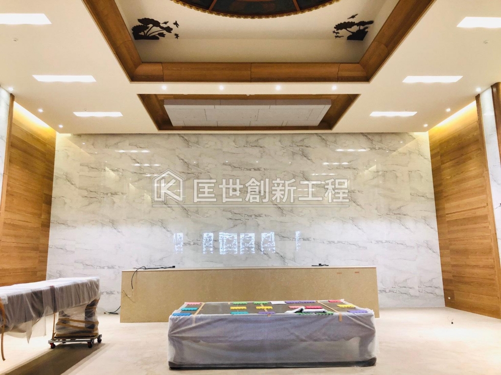 高雄昆明寺內裝