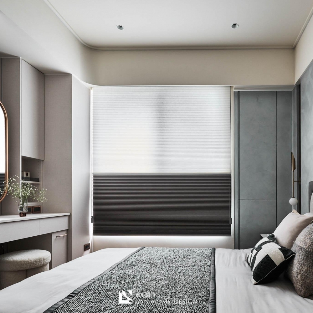 L RESIDENCE