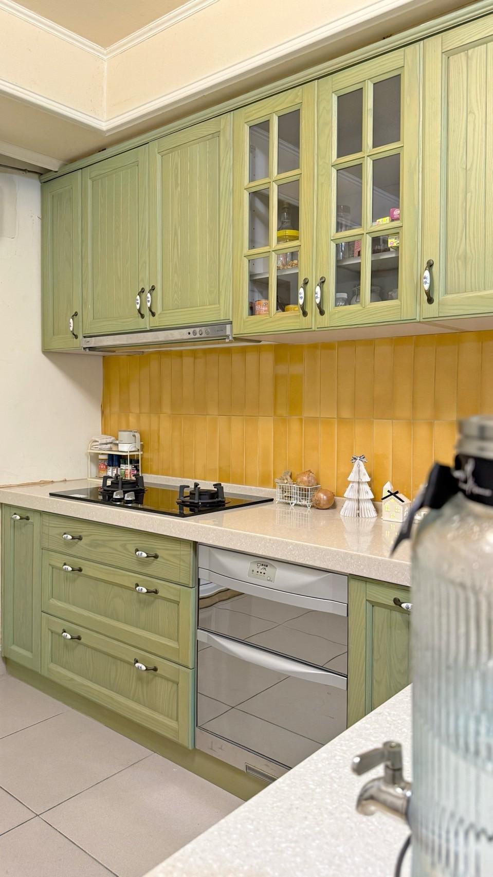 西班牙CRACKLE汝窯燒 7.5x30 壁磚亮面 白/米/焦糖/琥珀/黃/橄欖綠/翡翠綠/斯莫藍/