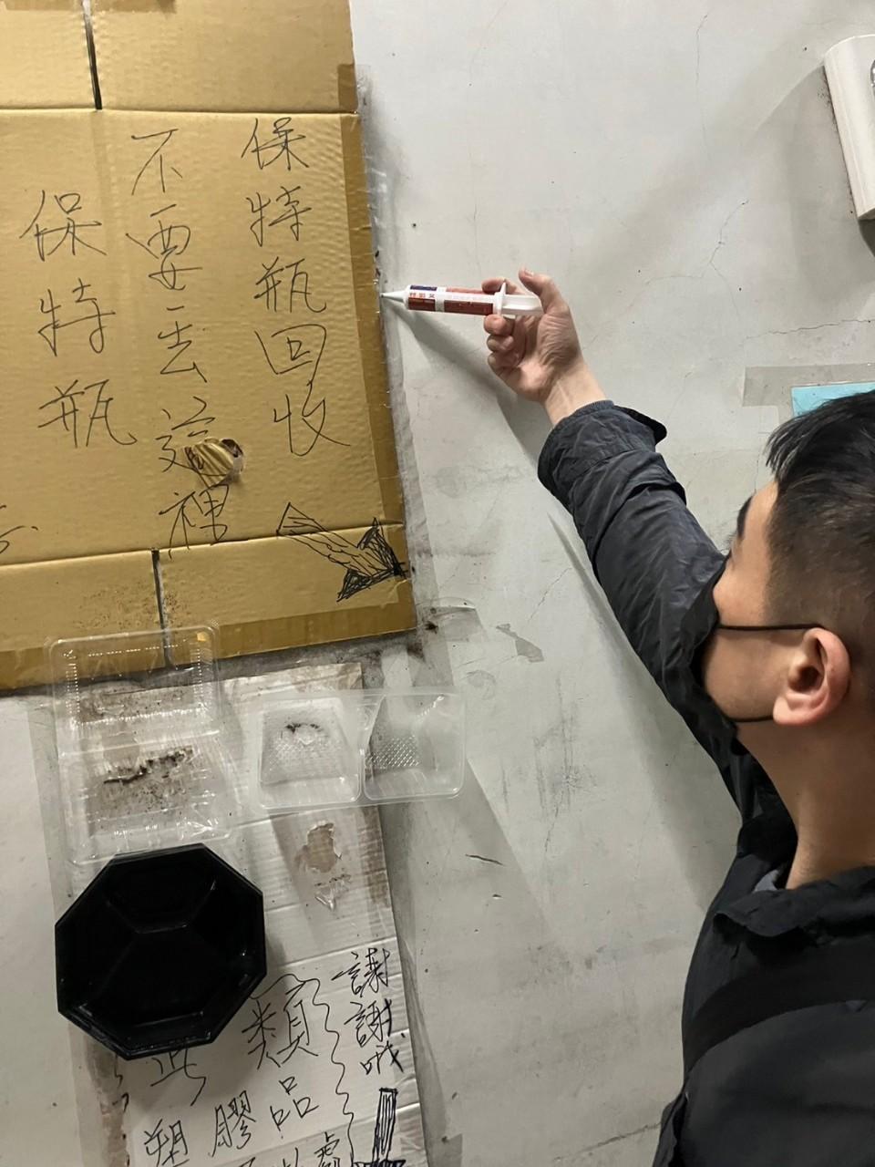 施作蟑螂點藥防治｜台北除蟑螂｜台北除蟲公司