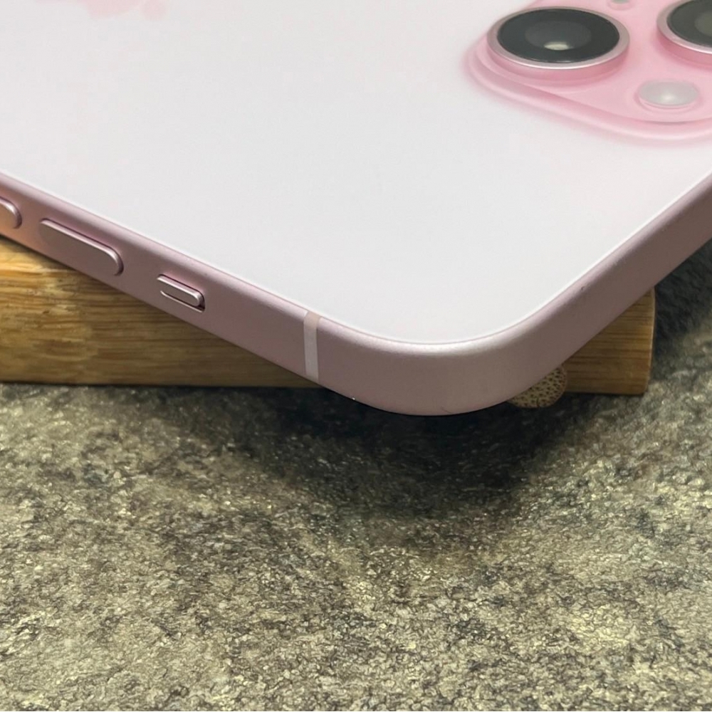 iPhone 15 plus 256g 粉 電池90% 有盒裝有配件