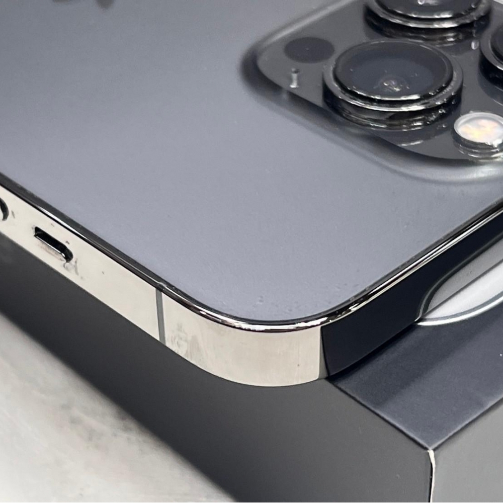 iPhone 13 pro 256g 黑 電池86% 有盒裝有配件