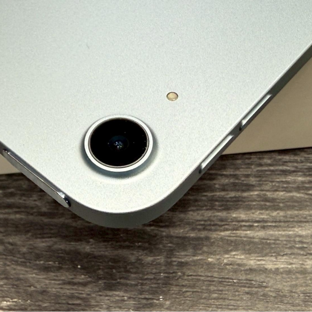 iPad Air 11吋 (M3) wifi 128G 藍色 電池100% 循環0次 客戶續約用不到