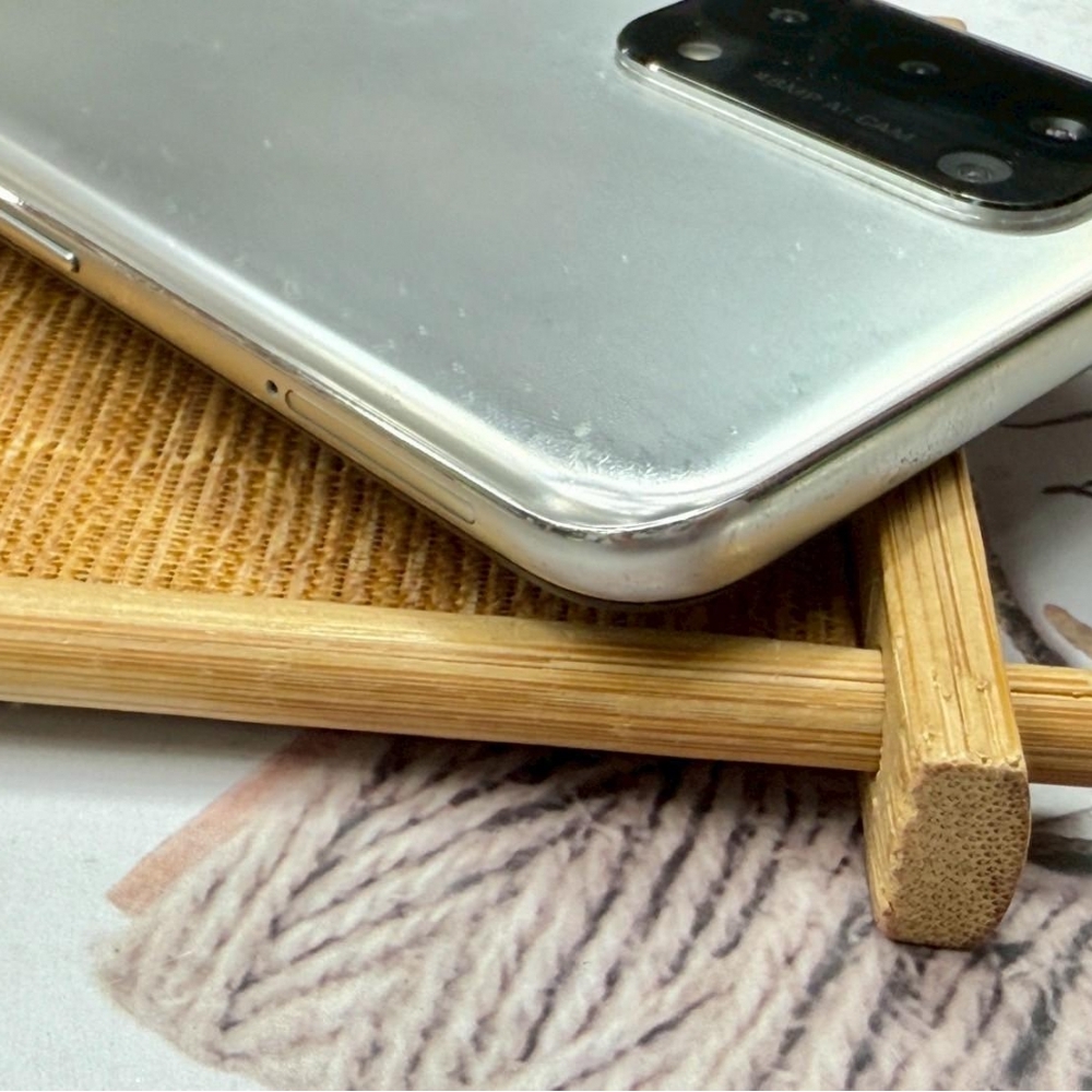 OPPO A74 5G ( 6+128g ）高通處理器 四鏡頭相機 無盒裝有配件