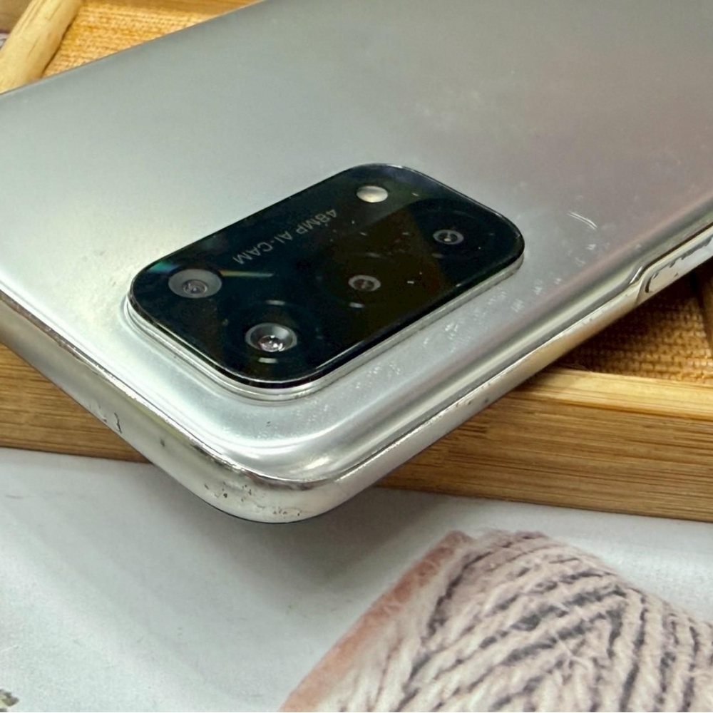 OPPO A74 5G ( 6+128g ）高通處理器 四鏡頭相機 無盒裝有配件