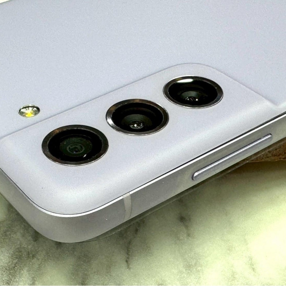 SAMSUNG S21 FE (8+256G)紫 無盒裝有配件