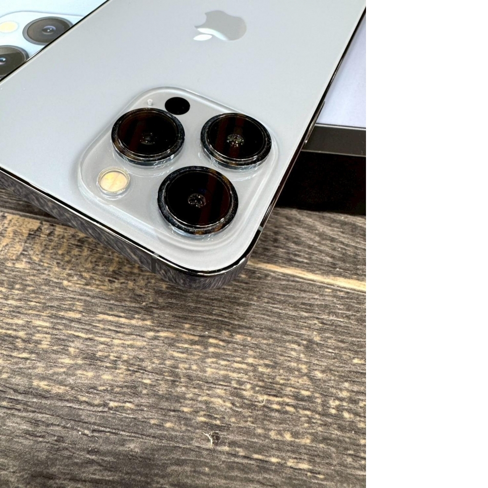 iPhone 13 pro 256g 藍 電池81% 有盒裝有配件