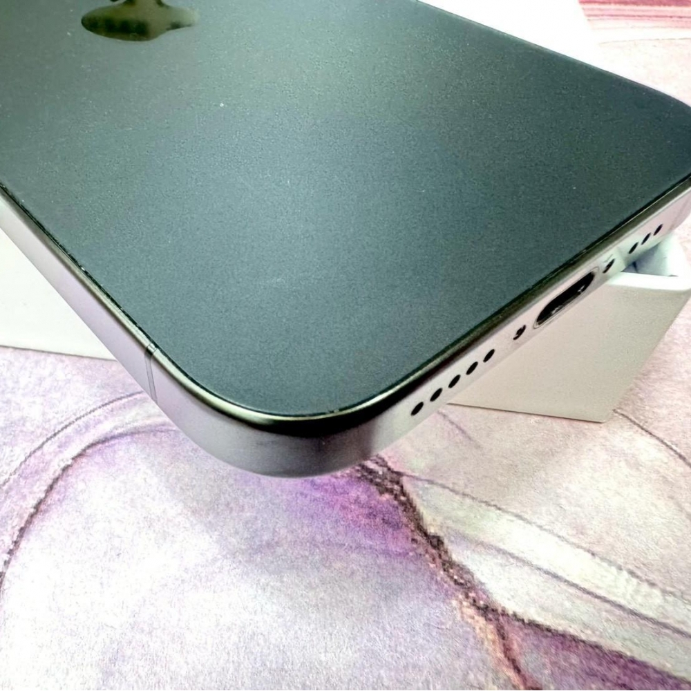 IPhone 15 Pro 128g 黑 電池88% 有盒裝有配件