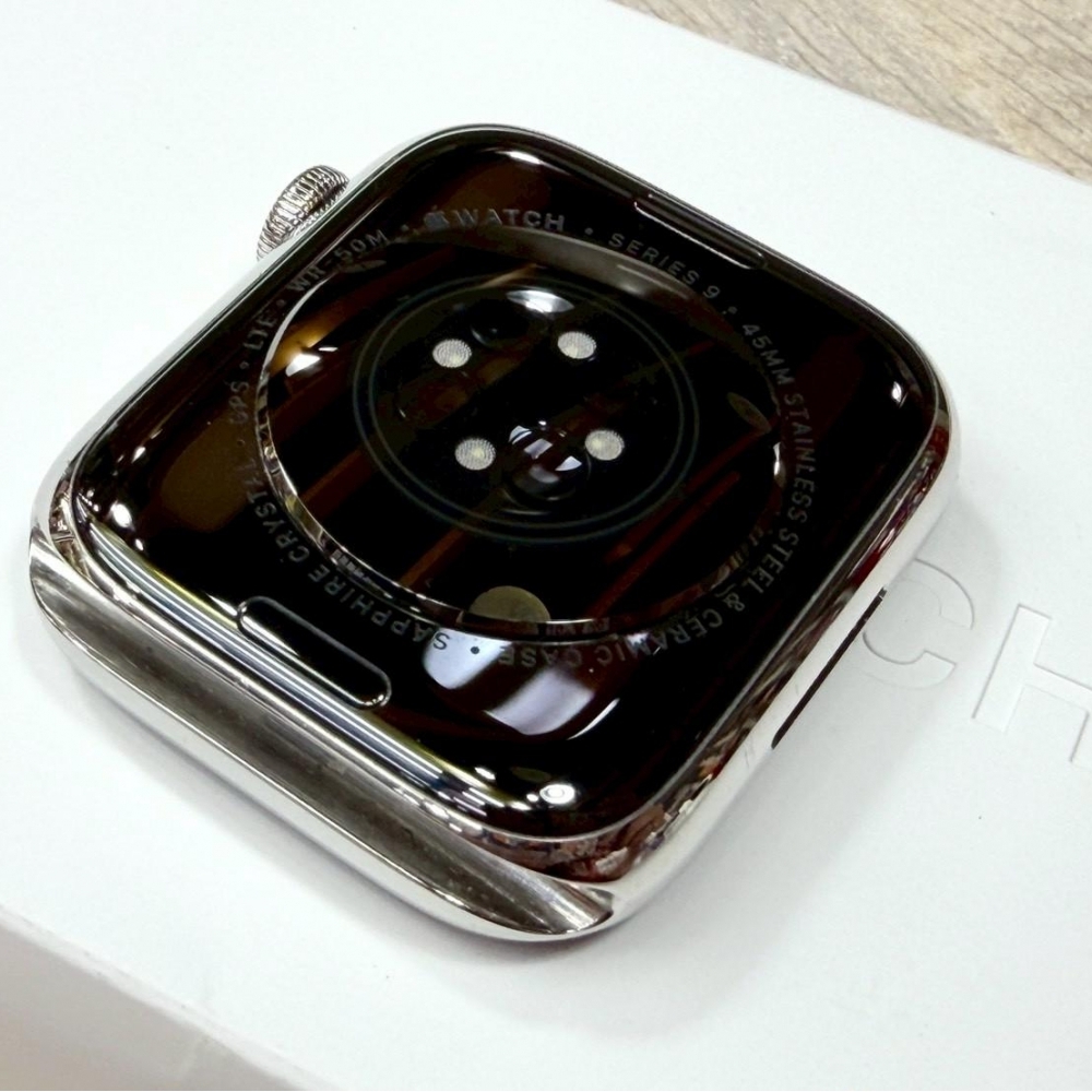 Apple Watch 9 45mm 不鏽鋼 LTE版 銀色 電池94% 有盒裝有配件