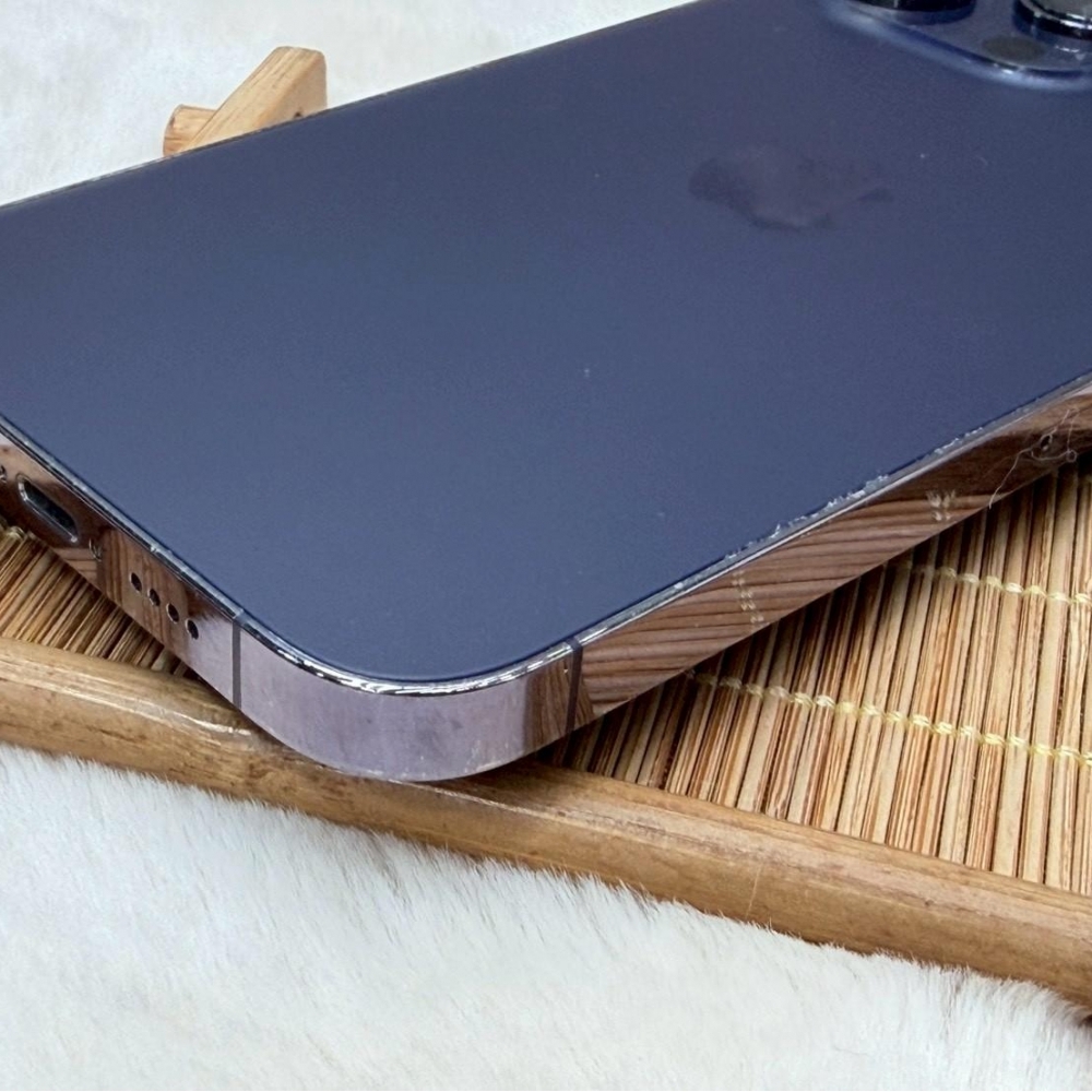 iPhone 14 pro Max 256g 紫 電池78% 換過副廠螢幕  有裝殼痕跡 無盒裝有配
