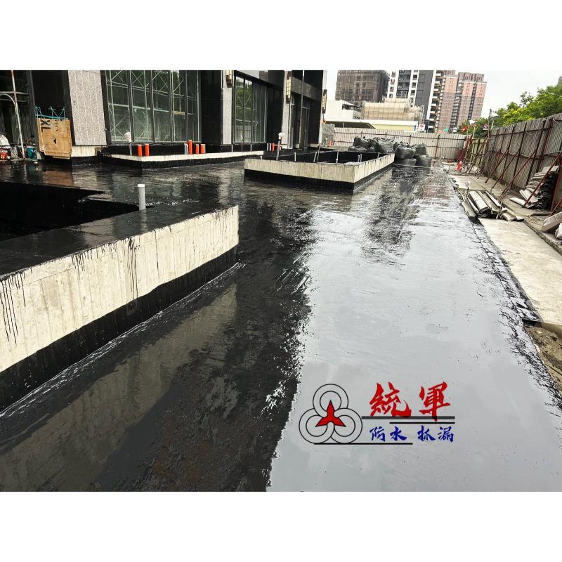 【高雄防水工程】- 高雄楠梓區建案-中庭防水施工。