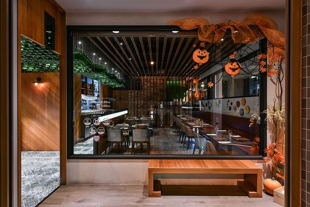 J-ONE 義法餐酒館－現代風店面設計